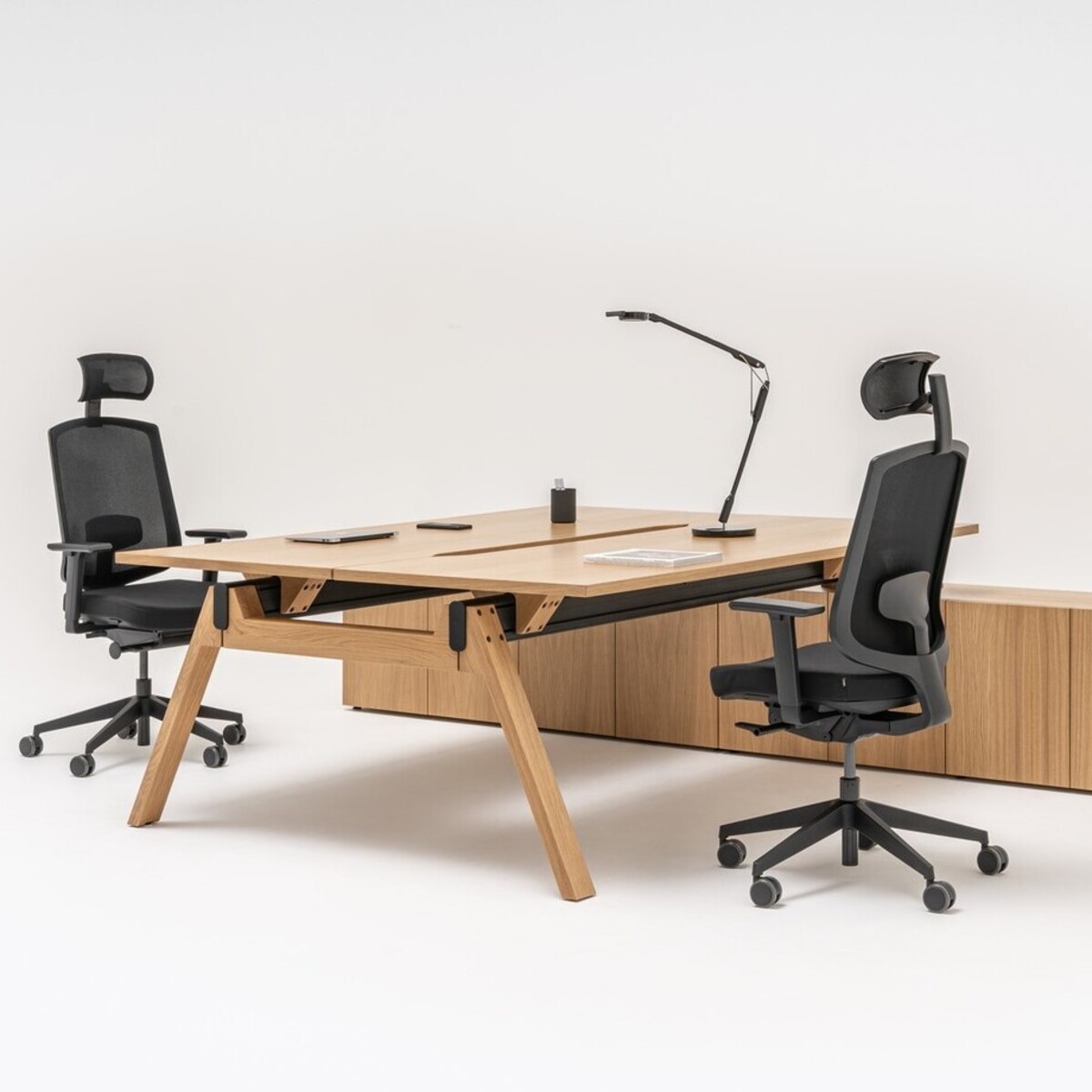 Bureau open-space en bois MDD