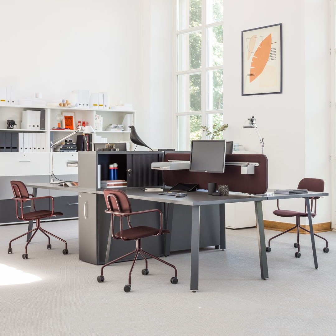 Bureaux open space ogi A avec rangements