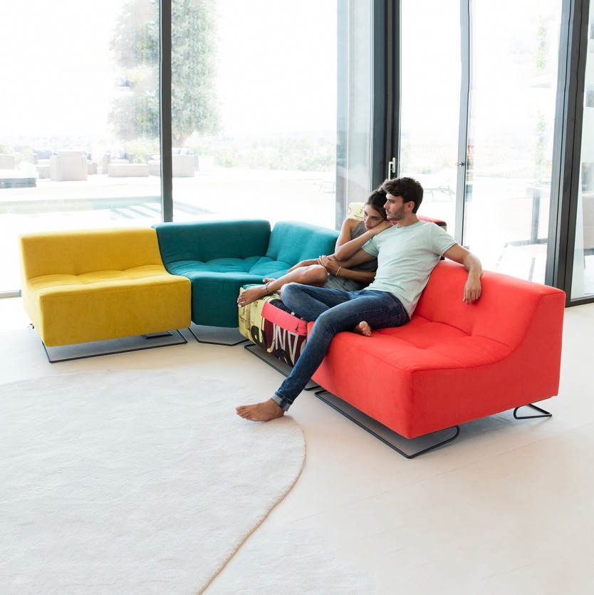 Canapé d'angle modulaire design aux tissus colorés LUCI POP