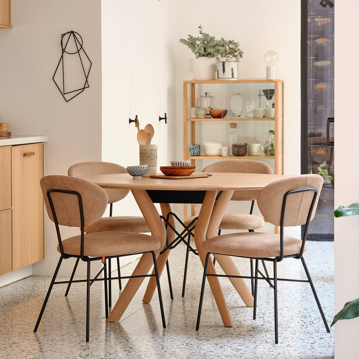 Chaise Toro Mobitec design linéaire