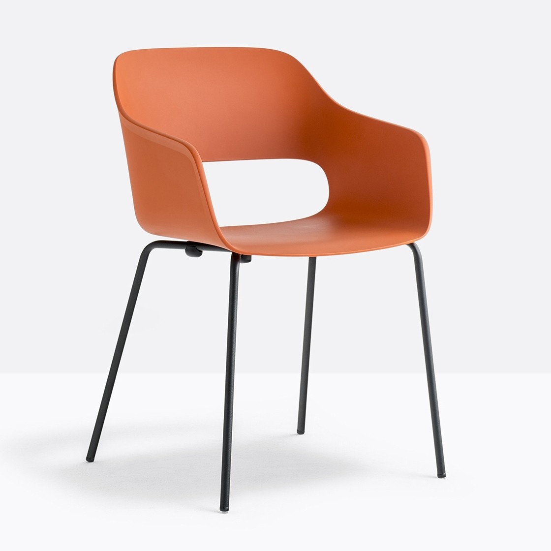 Fauteuil design orange Babila pour restaurant - cafétéria Pedrali