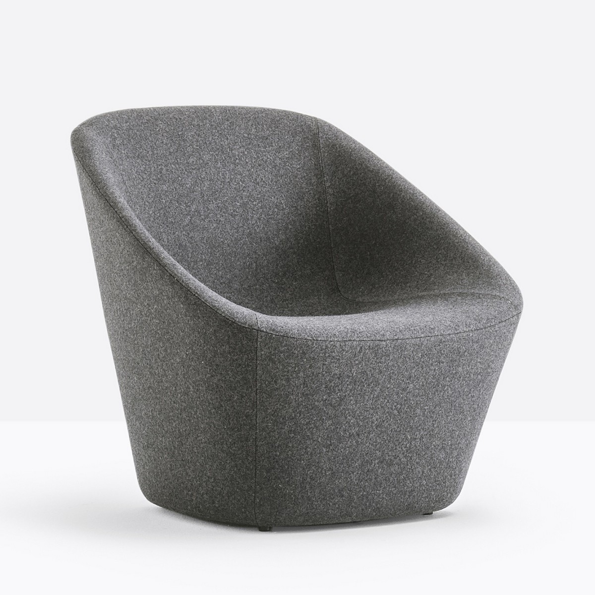 Fauteuil lounge design Log Pedrali