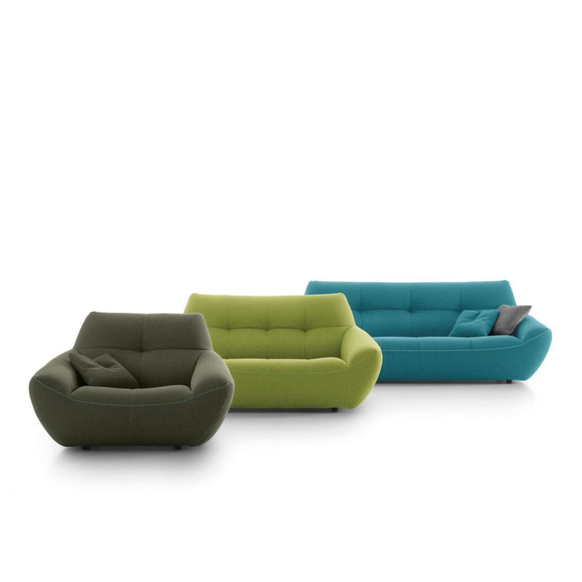 L'ensemble ALBATROS est composé de fauteuils, sofas et canapés aux design modernes disponibles en une multitude de coloris.
