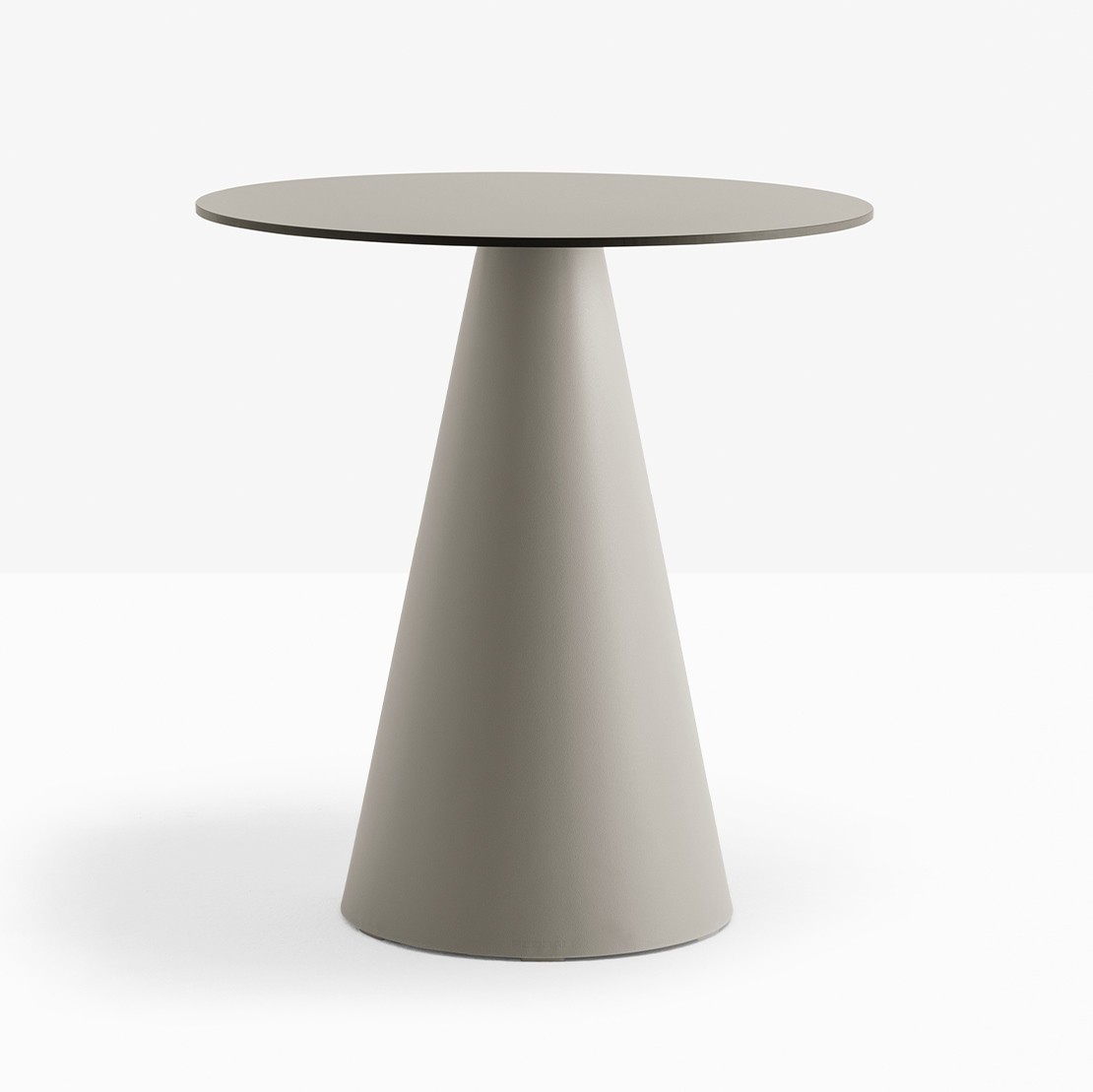 Table mange-debout design Ikon Pedrali