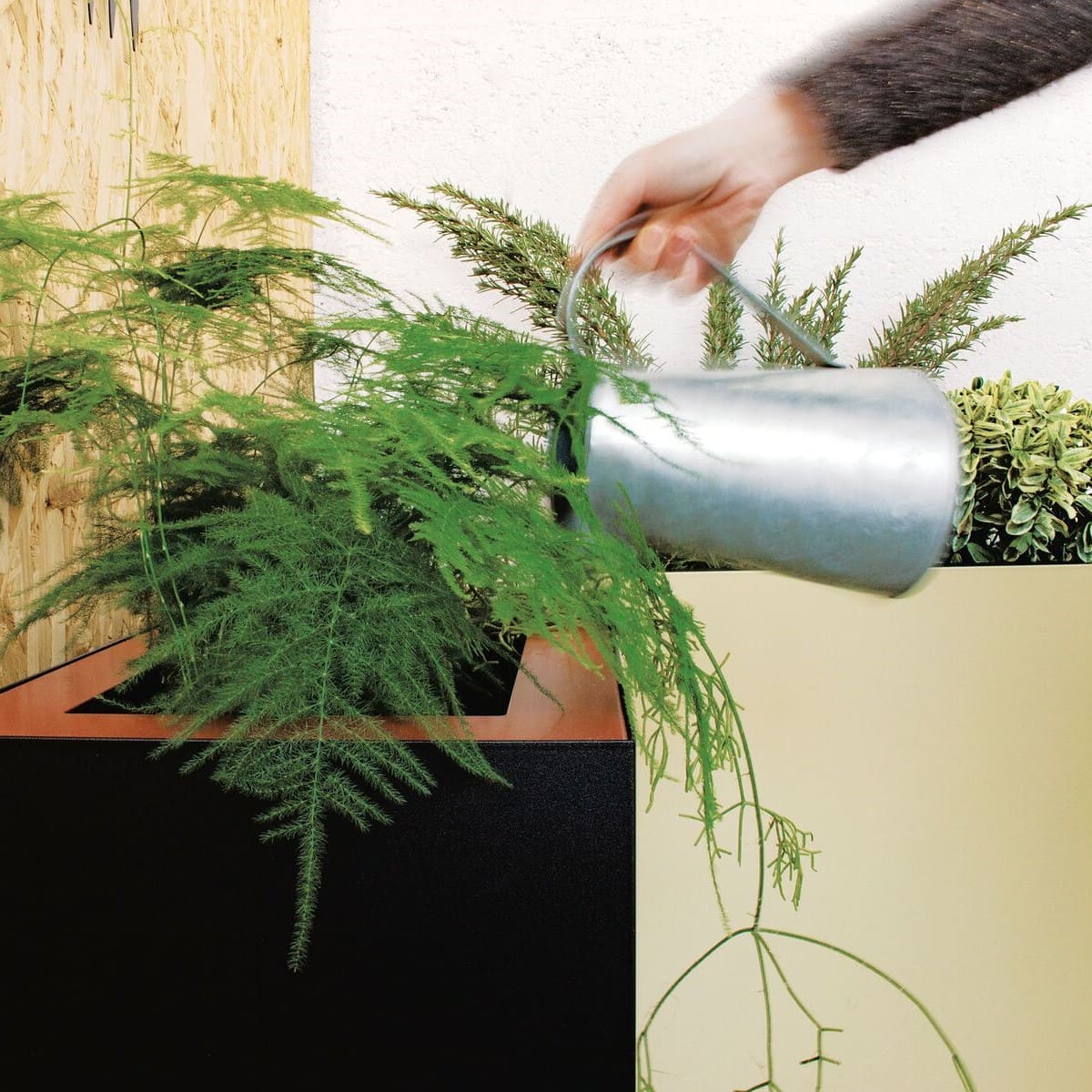 Bac  plantes PICK'UP en acier pour intrieur ou extrieur - Mahora Concept