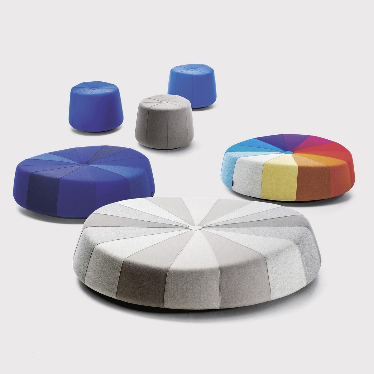 Poufs design colorés Windmill LACIVIDINA