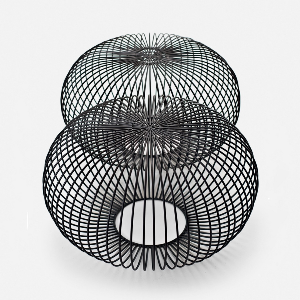 Pouf design en acier noir Ploff La Cividina