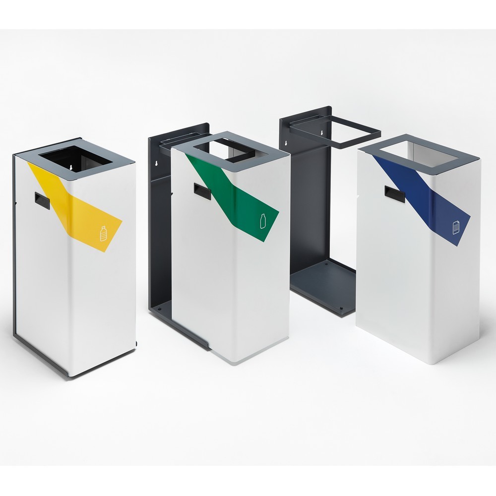 Pratique et ergonomique, découvrez la poubelle de tri sélectif BASILEA