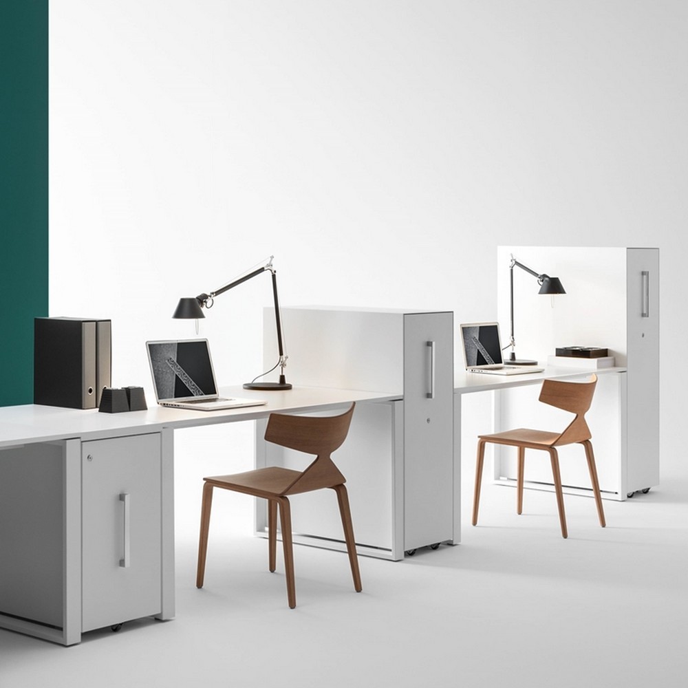 Bureau équipé de caissons VERTICAL FILE Dieffebi