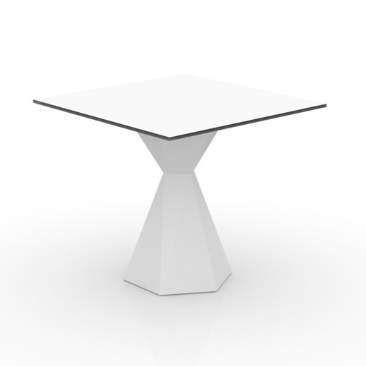 Table de restauration aménagement terrasse haut de gamme Vertex plateau HPL blanc Vondom
