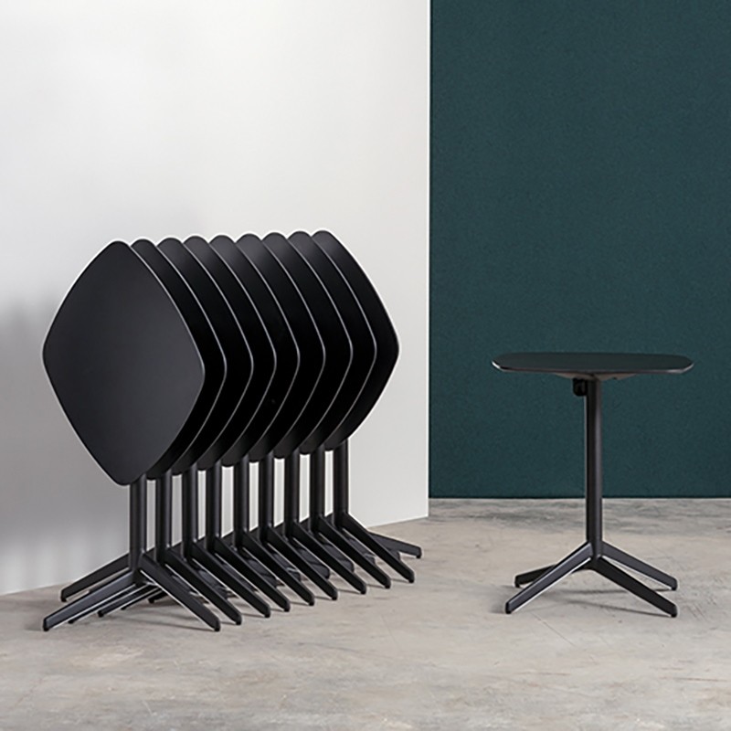 Table de restauration noire plateau rabattable Pile Enea