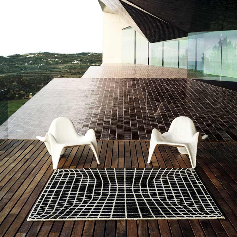 tapis d'éxtérieur noir F3 par Vondom